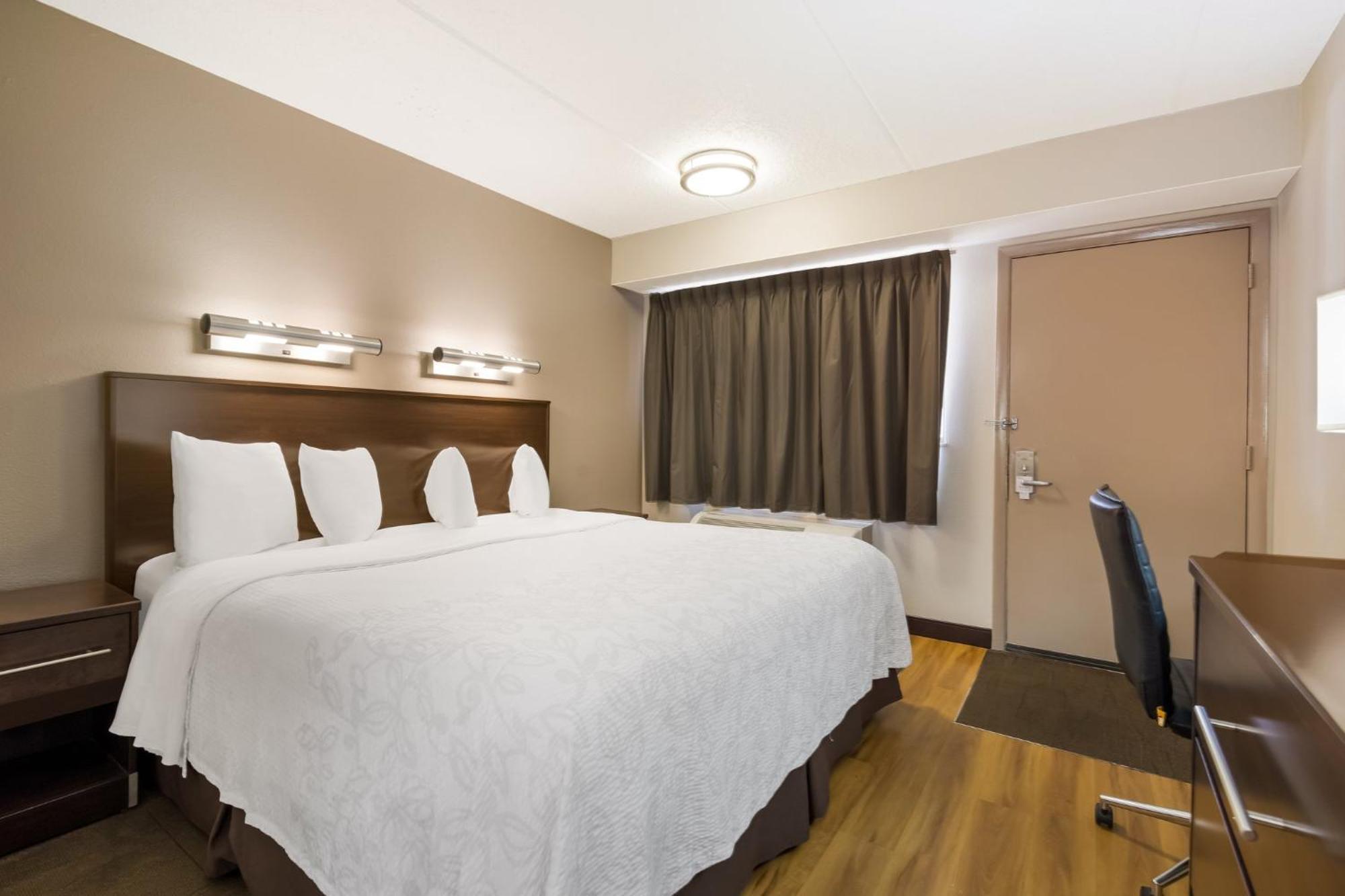 Red Roof Inn Plus+ Nashville Airport Экстерьер фото