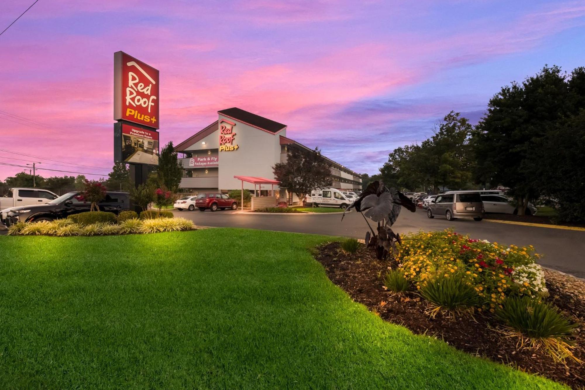 Red Roof Inn Plus+ Nashville Airport Экстерьер фото