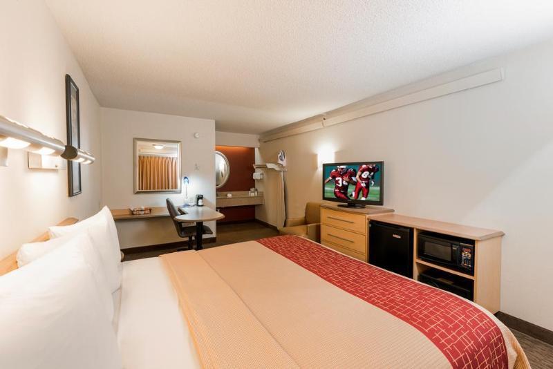 Red Roof Inn Plus+ Nashville Airport Экстерьер фото