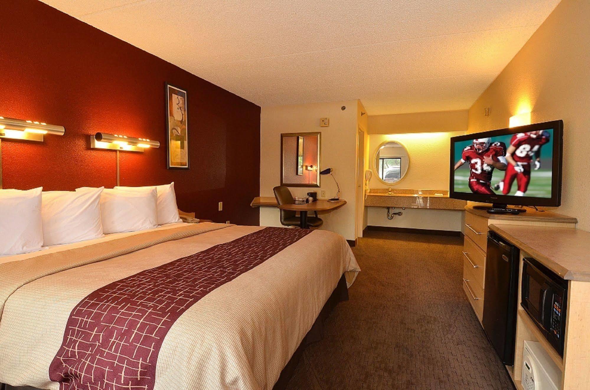 Red Roof Inn Plus+ Nashville Airport Экстерьер фото